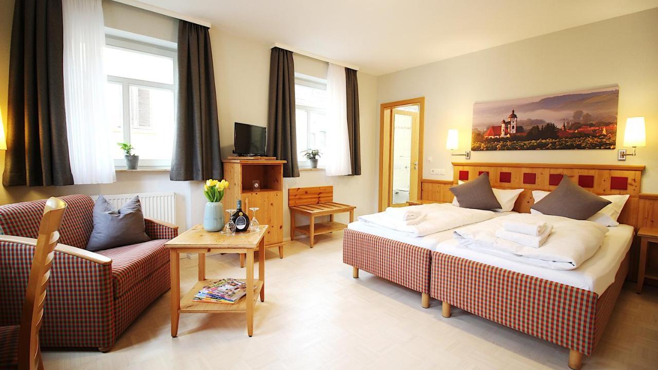 Aparthotel Alte Schmiede ดัทเทลบาค ภายนอก รูปภาพ