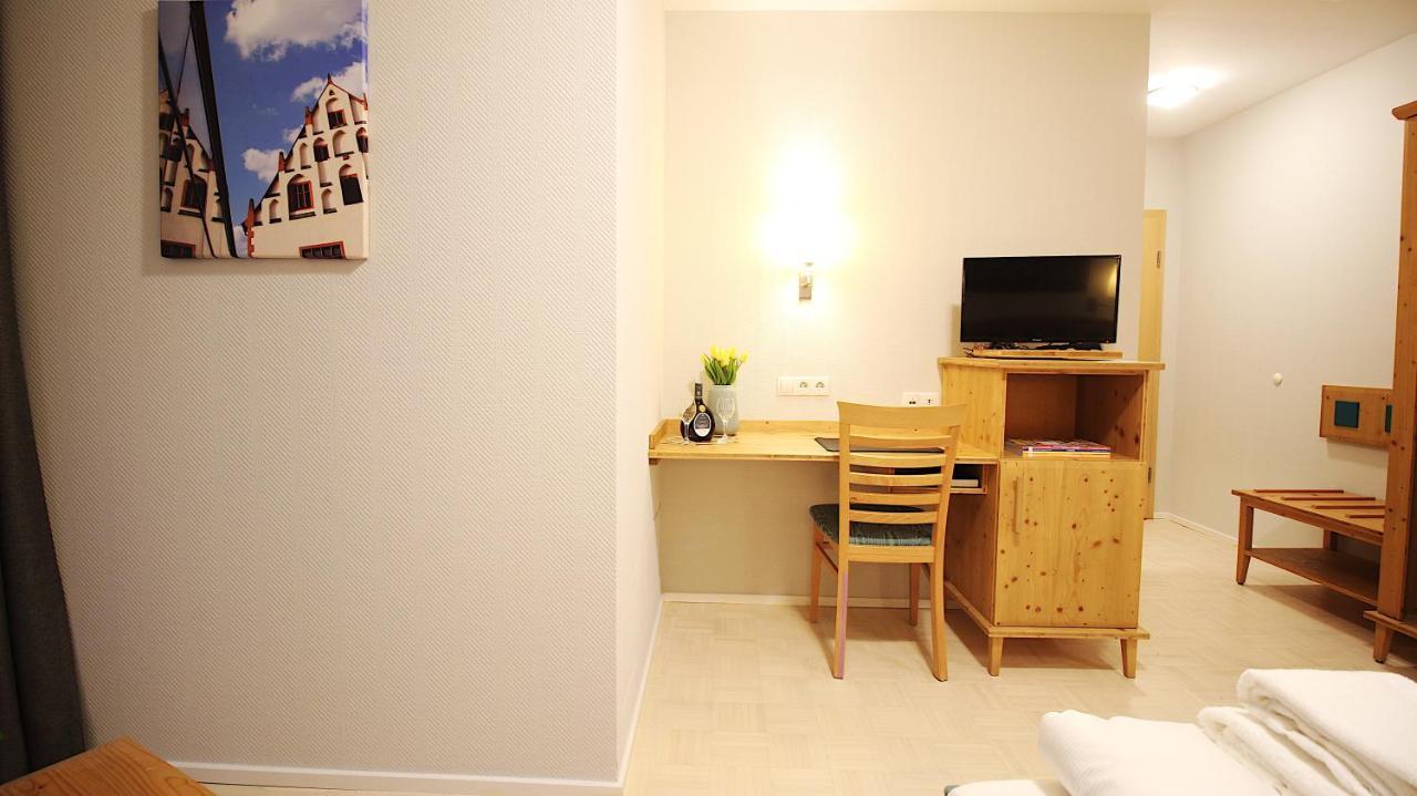 Aparthotel Alte Schmiede ดัทเทลบาค ภายนอก รูปภาพ
