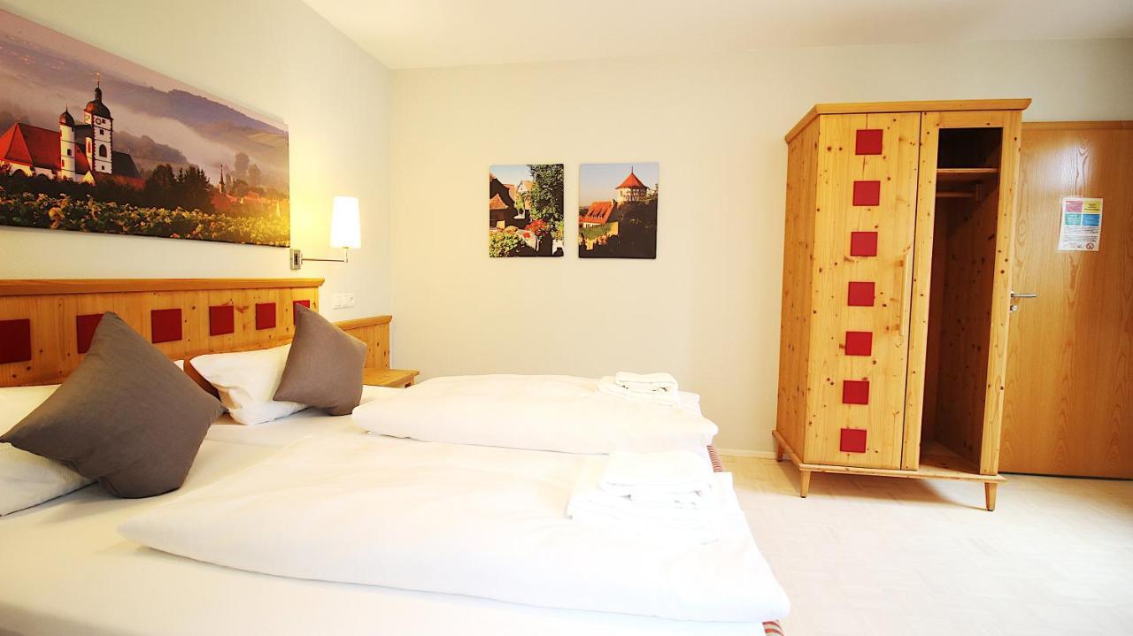 Aparthotel Alte Schmiede ดัทเทลบาค ภายนอก รูปภาพ